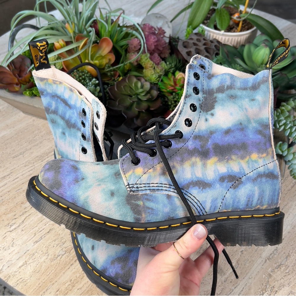 Never worn Dr. Martens 1460 Pascal in Blue Summer Tie-Dye (Tumbled) US Size 9